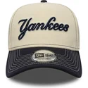 bone-curvo-bege-e-azul-marinho-snapback-e-frame-city-icon-da-new-york-yankees-mlb-da-new-era
