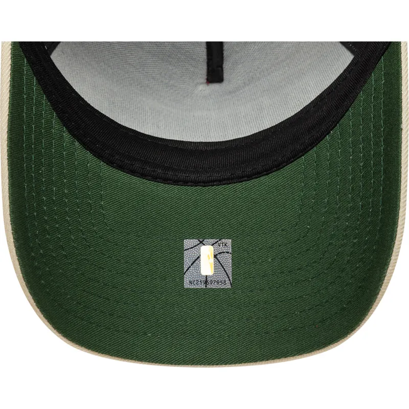 bone-curvo-vermelho-e-bege-snapback-e-frame-city-icon-da-chicago-bulls-nba-da-new-era