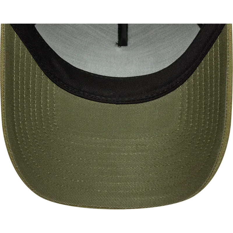 bone-curvo-verde-snapback-e-frame-patch-linen-da-new-era