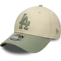 bone-curvo-bege-e-verde-snapback-com-logo-verde-9forty-m-crown-side-script-da-los-angeles-dodgers-mlb-da-new-era