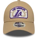 bone-trucker-bege-9forty-m-crown-a-frame-da-los-angeles-lakers-nba-da-new-era