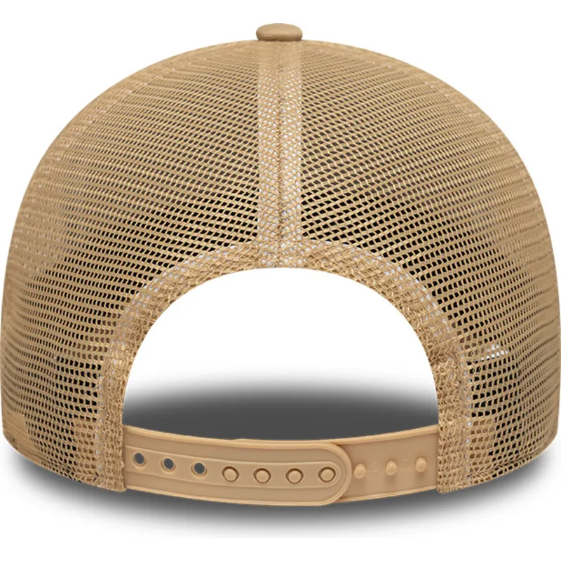 bone-trucker-bege-9forty-m-crown-a-frame-da-los-angeles-lakers-nba-da-new-era