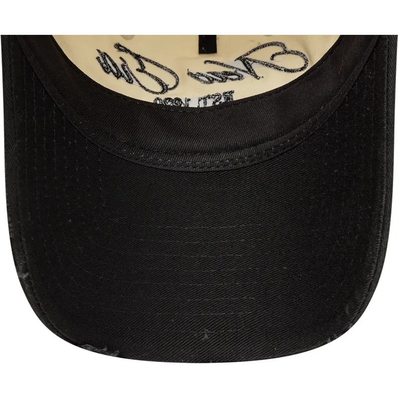 bone-curvo-bege-e-preto-ajustavel-9twenty-wash-distress-a-frame-da-new-era