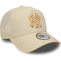 bone-trucker-bege-com-logo-bege-a-frame-outline-da-new-york-yankees-mlb-da-new-era