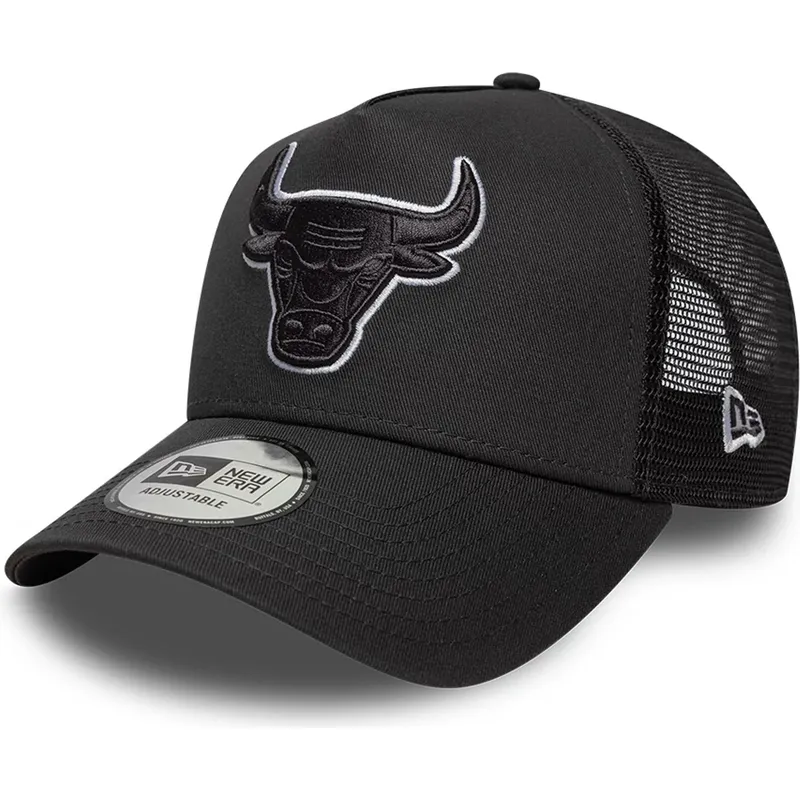 bone-trucker-preto-com-logo-preto-a-frame-outline-da-chicago-bulls-nba-da-new-era