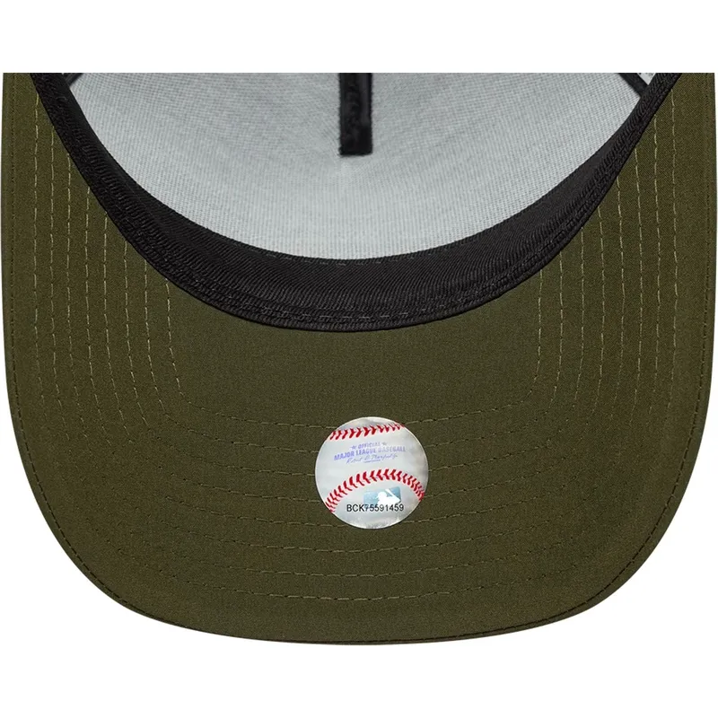 bone-trucker-verde-com-logo-preto-a-frame-sport-da-los-angeles-dodgers-mlb-da-new-era