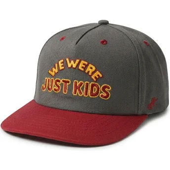 Boné curvo cinza e vermelho snapback Just Kids The Retro da Homenage