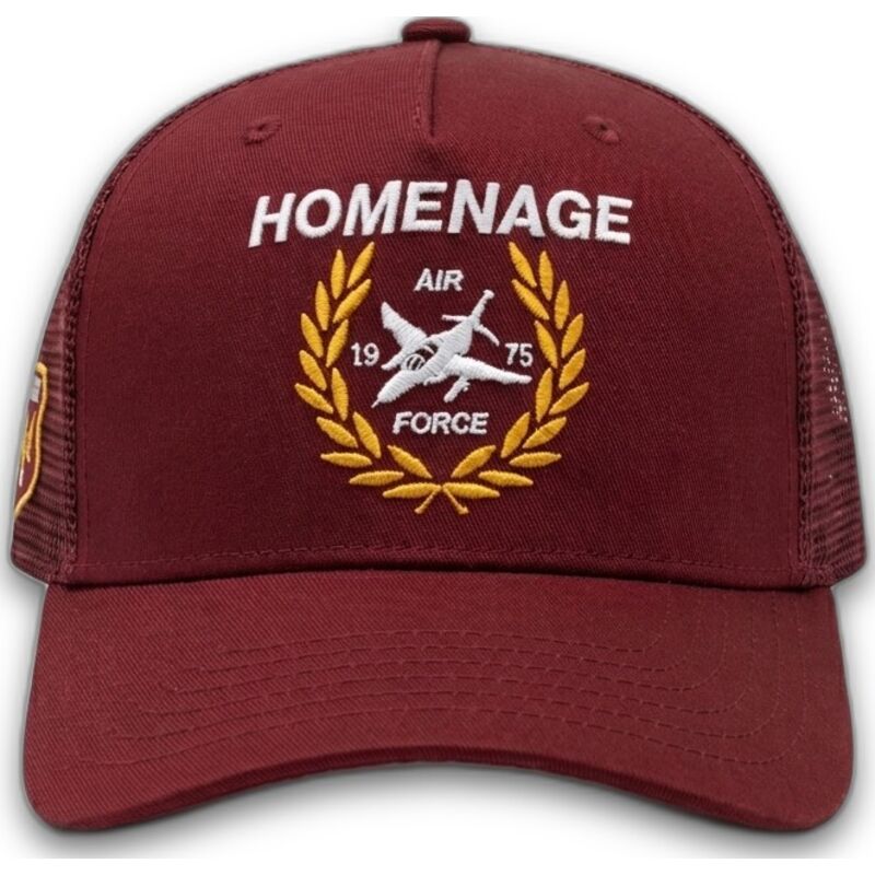 bone-trucker-vermelho-jet-military-surplus-the-trucker-da-homenage