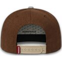 bone-plano-castanho-escuro-snapback-squadron-military-surplus-the-retro-da-homenage