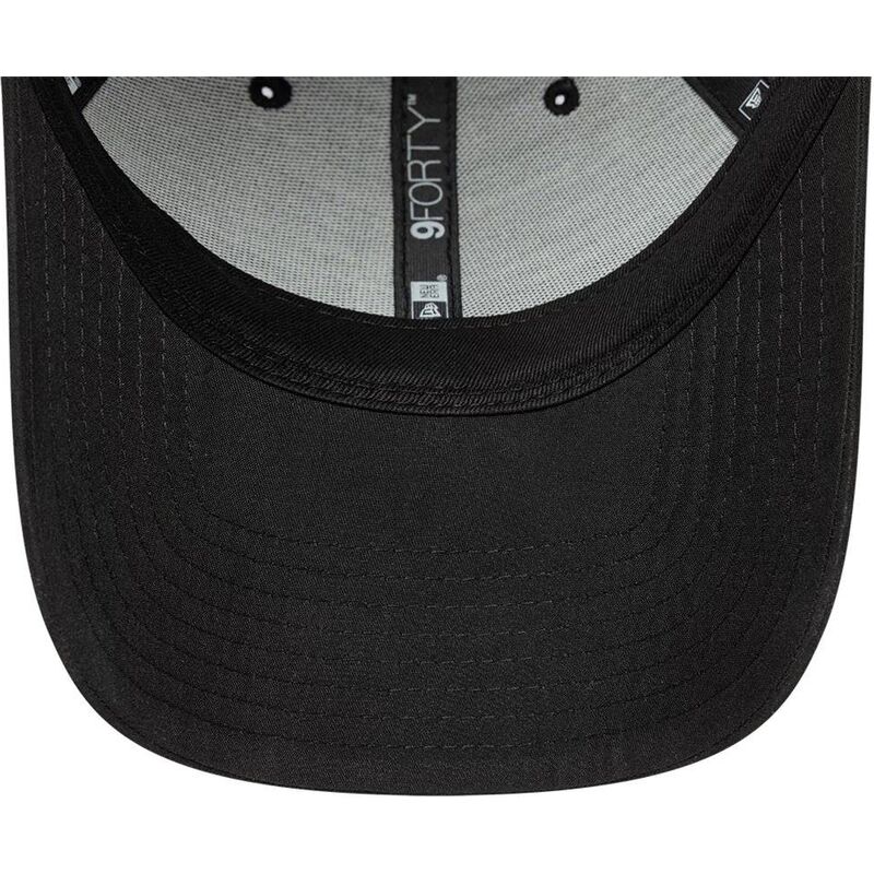 bone-curvo-preto-ajustavel-9forty-tonal-flawless-da-new-york-yankees-mlb-da-new-era