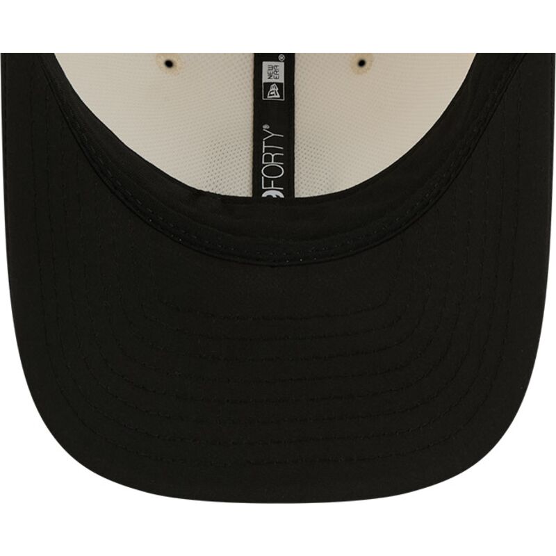 bone-curvo-bege-e-preto-snapback-9forty-m-crown-training-pack-2026-da-las-vegas-raiders-nfl-da-new-era
