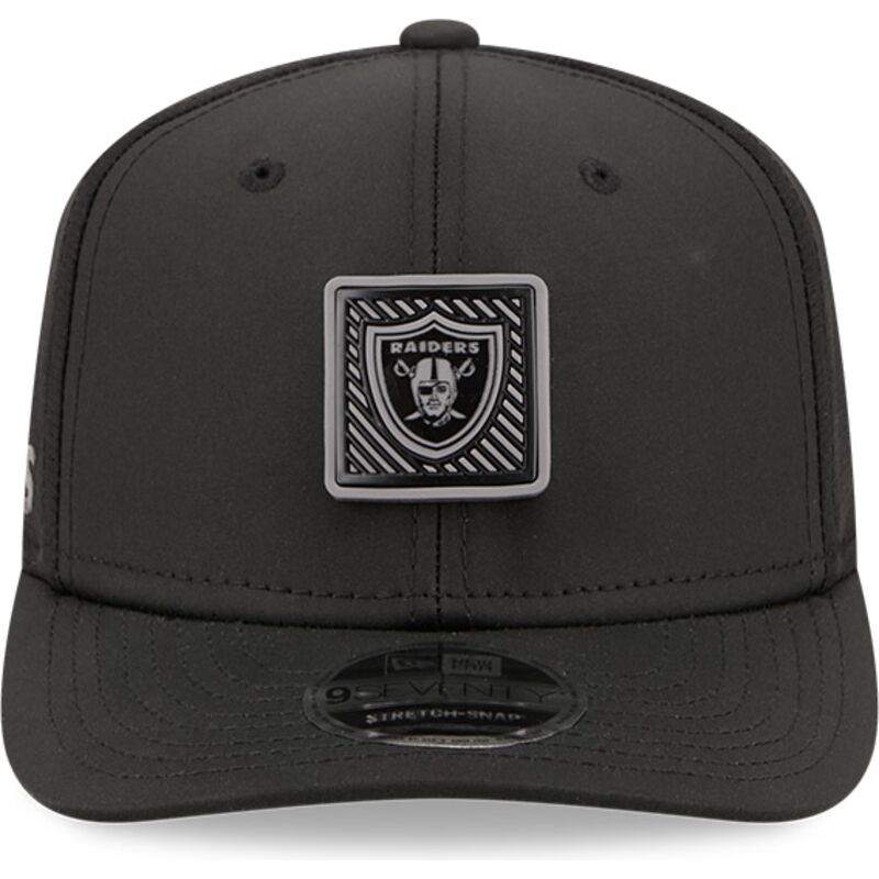 bone-curvo-preto-snapback-9seventy-stretch-snap-training-pack-2026-da-las-vegas-raiders-nfl-da-new-era