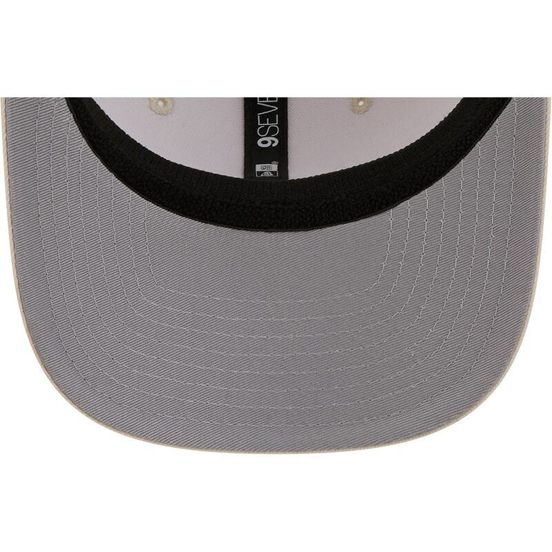 bone-trucker-bege-9seventy-stretch-snap-color-pack-da-los-angeles-dodgers-mlb-da-new-era