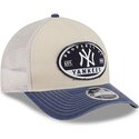 bone-trucker-bege-e-azul-marinho-9forty-m-crown-a-frame-fray-da-new-york-yankees-mlb-da-new-era