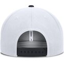 bone-plano-branco-e-azul-marinho-snapback-cooperstown-dri-fit-pro-structured-square-bill-da-nike