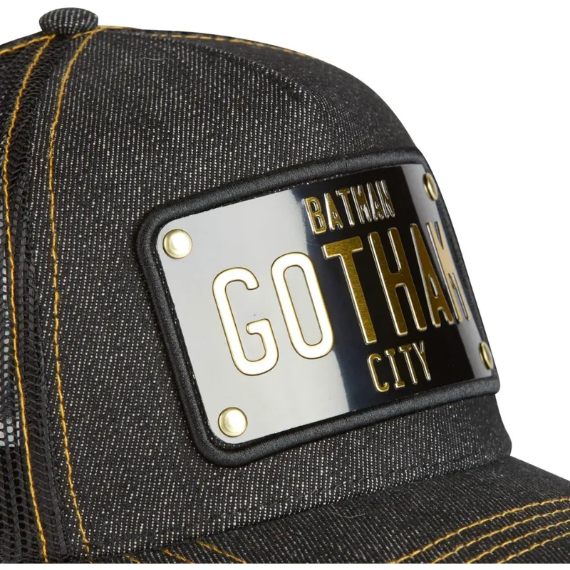 bone-trucker-preto-con-placa-gotham-city-batman-dc6-batp1-dc-comics-da-capslab