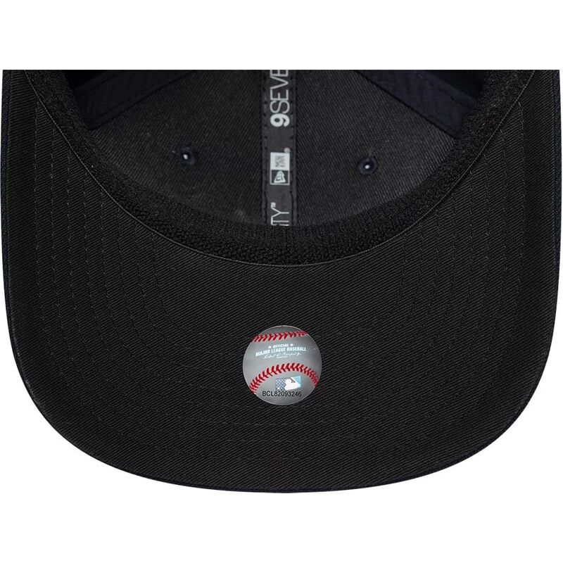 bone-curvo-azul-marinho-snapback-9seventy-stretch-snap-player-replica-da-new-york-yankees-mlb-da-new-era bone-curvo-azul-marinho-snapback-9seventy-stretch-snap-player-replica-da-new-york-yankees-mlb-da-new-era