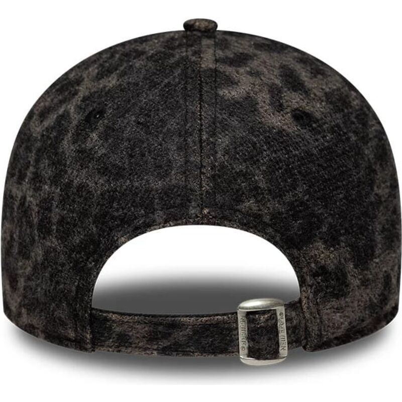 bone-curvo-leopardo-ajustavel-para-mulheres-com-logo-preto-9forty-leaopard-cosy-da-los-angeles-dodgers-mlb-da-new-era