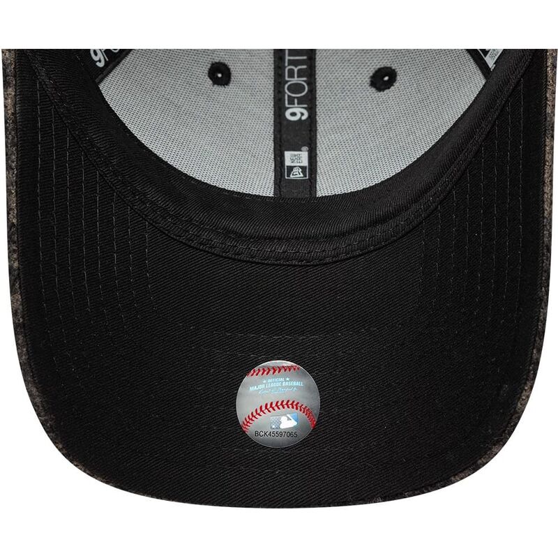 bone-curvo-leopardo-ajustavel-para-mulheres-com-logo-preto-9forty-leaopard-cosy-da-los-angeles-dodgers-mlb-da-new-era