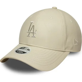 Boné curvo bege snapback para mulheres com logo bege 9FORTY M-Crown PU Diamante da Los Angeles Dodgers MLB da New Era