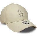 bone-curvo-bege-snapback-para-mulheres-com-logo-bege-9forty-m-crown-pu-diamante-da-los-angeles-dodgers-mlb-da-new-era