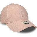 bone-curvo-rosa-snapback-para-mulheres-com-logo-rosa-9forty-m-crown-winter-borg-da-new-york-yankees-mlb-da-new-era
