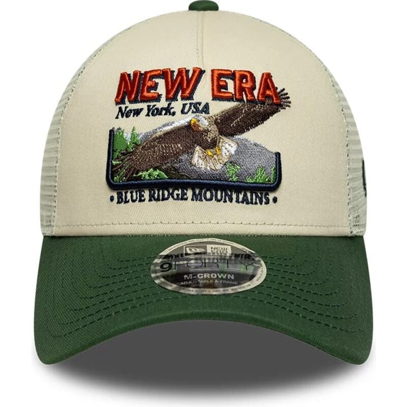 bone-trucker-verde-e-bege-9forty-m-crown-a-frame-graphic-da-new-era