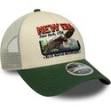 bone-trucker-verde-e-bege-9forty-m-crown-a-frame-graphic-da-new-era
