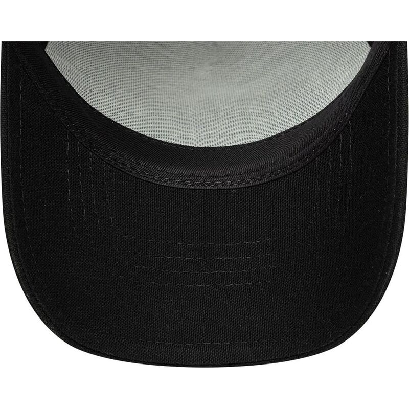 bone-trucker-preto-e-frame-distressed-patch-da-new-era bone-trucker-preto-e-frame-distressed-patch-da-new-era
