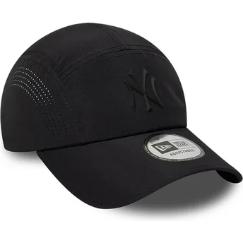Boné trucker preto com logo preto Runner Tech Midi da New York Yankees MLB da New Era
