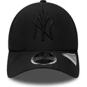 bone-trucker-preto-com-logo-preto-9forty-apex-sporty-da-new-york-yankees-mlb-da-new-era