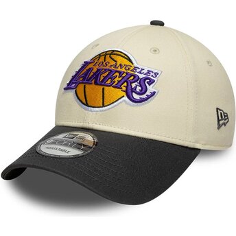 Boné curvo bege e preto ajustável 9FORTY Colour Block da Los Angeles Lakers NBA da New Era