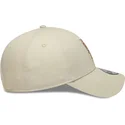 bone-curvo-bege-ajustavel-com-logo-castanho-9forty-faux-pony-infill-da-los-angeles-dodgers-mlb-da-new-era