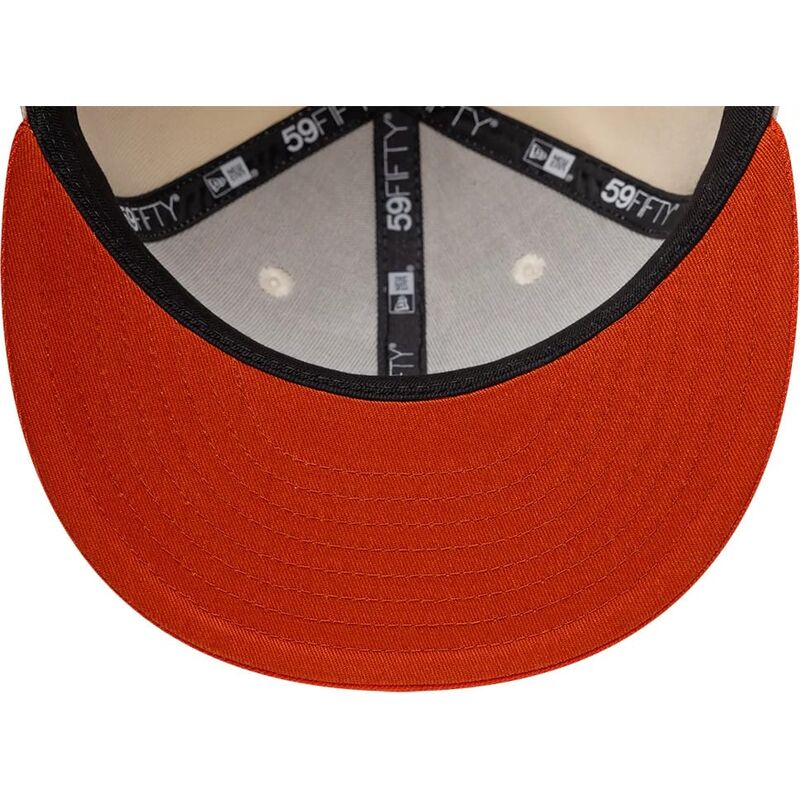 bone-plano-bege-e-laranja-justo-com-logo-laranja-59fifty-league-essential-da-new-york-yankees-mlb-da-new-era