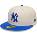 bone-plano-bege-e-azul-justo-com-logo-azul-59fifty-league-essential-da-new-york-yankees-mlb-da-new-era