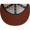 bone-plano-castanho-e-bege-justo-com-logo-castanho-59fifty-league-essential-da-new-york-yankees-mlb-da-new-era