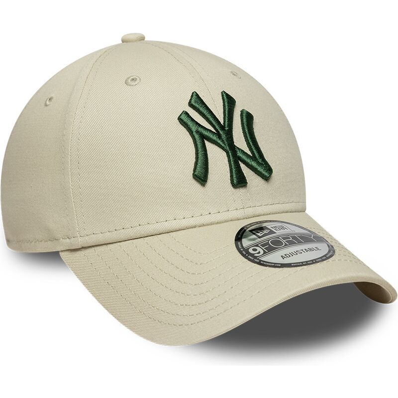 bone-curvo-bege-ajustavel-com-logo-verde-escuro-9forty-league-essential-da-new-york-yankees-mlb-da-new-era bone-curvo-bege-ajustavel-com-logo-verde-escuro-9forty-league-essential-da-new-york-yankees-mlb-da-new-era