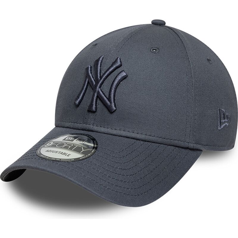 bone-curvo-cinza-escuro-ajustavel-com-logo-cinza-escuro-9forty-league-essential-da-new-york-yankees-mlb-da-new-era bone-curvo-cinza-escuro-ajustavel-com-logo-cinza-escuro-9forty-league-essential-da-new-york-yankees-mlb-da-new-era