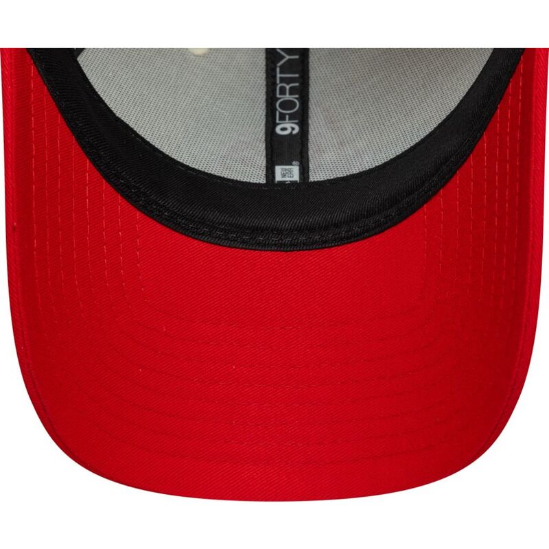 bone-curvo-vermelho-e-bege-ajustavel-9forty-contrast-visor-vespa-piaggio-da-new-era bone-curvo-vermelho-e-bege-ajustavel-9forty-contrast-visor-vespa-piaggio-da-new-era