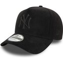bone-curvo-preto-snapback-com-logo-preto-e-frame-faux-suede-da-new-york-yankees-mlb-da-new-era