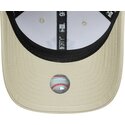 bone-curvo-bege-snapback-com-logo-castanho-9forty-m-crown-da-new-york-yankees-mlb-da-new-era