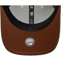 bone-curvo-castanho-e-bege-ajustavel-com-logo-castanho-9forty-m-crown-cord-da-new-york-yankees-mlb-da-new-era