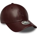 bone-curvo-castanho-snapback-para-mulheres-9forty-m-crown-pu-diamante-da-new-york-yankees-mlb-da-new-era