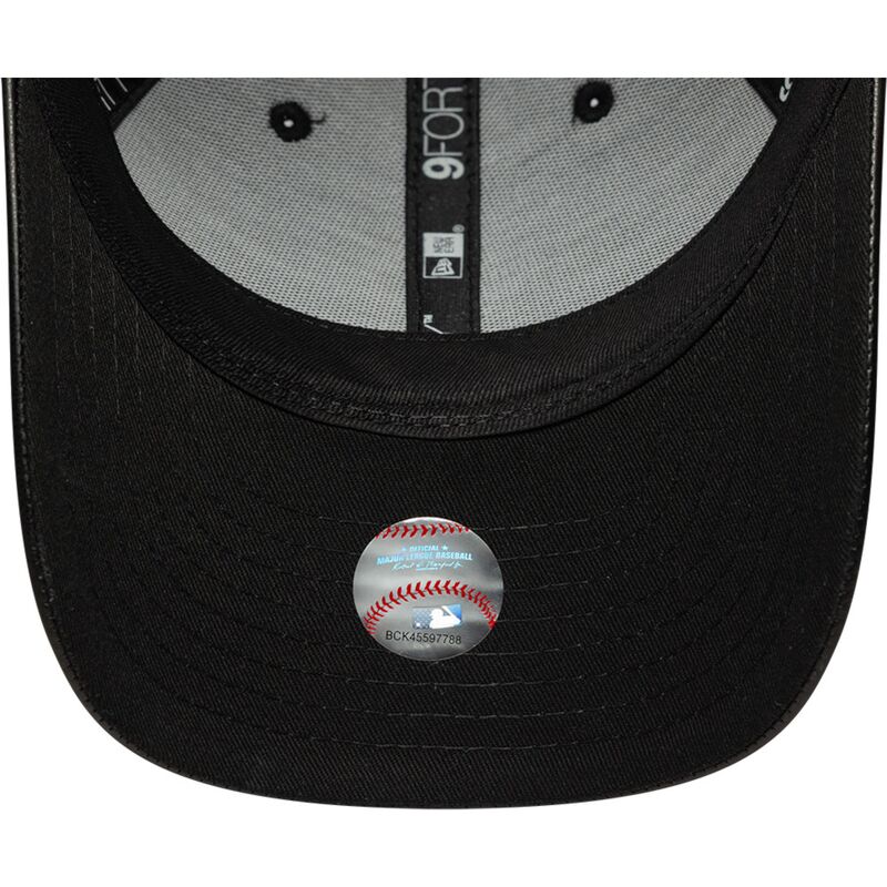bone-curvo-preto-snapback-para-mulheres-com-logo-preto-9forty-m-crown-pu-diamante-da-new-york-yankees-mlb-da-new-era