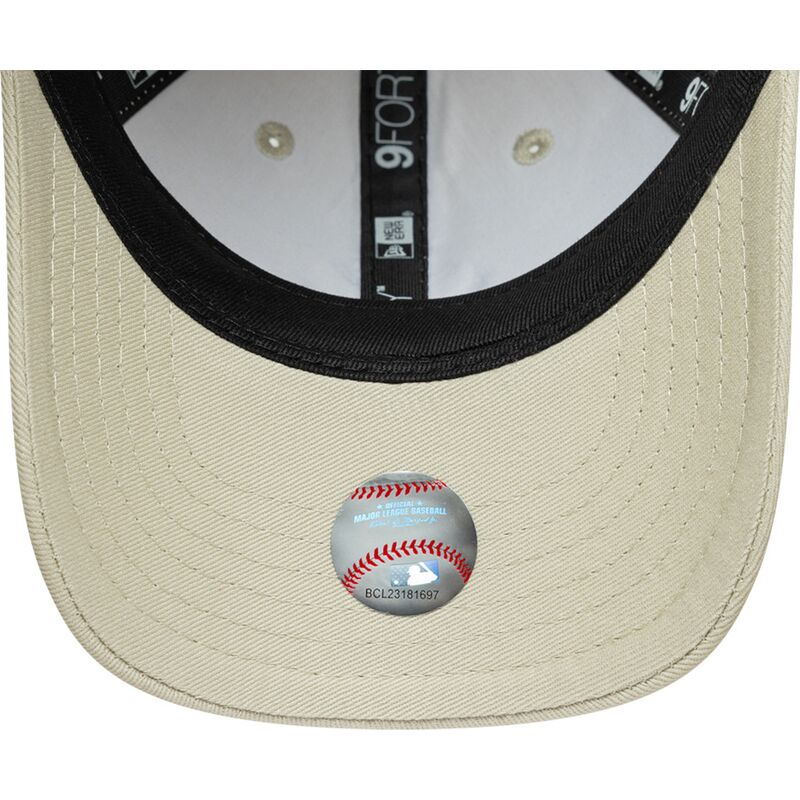 bone-curvo-bege-ajustavel-para-crianca-com-logo-rosa-9forty-dino-icon-da-new-york-yankees-mlb-da-new-era