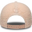 bone-curvo-rosa-snapback-para-crianca-com-logo-rosa-9forty-m-crown-winter-borg-da-new-york-yankees-mlb-da-new-era