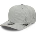 bone-curvo-cinza-snapback-com-logo-cinza-9seventy-stretch-snap-mesh-flawless-da-new-york-yankees-mlb-da-new-era