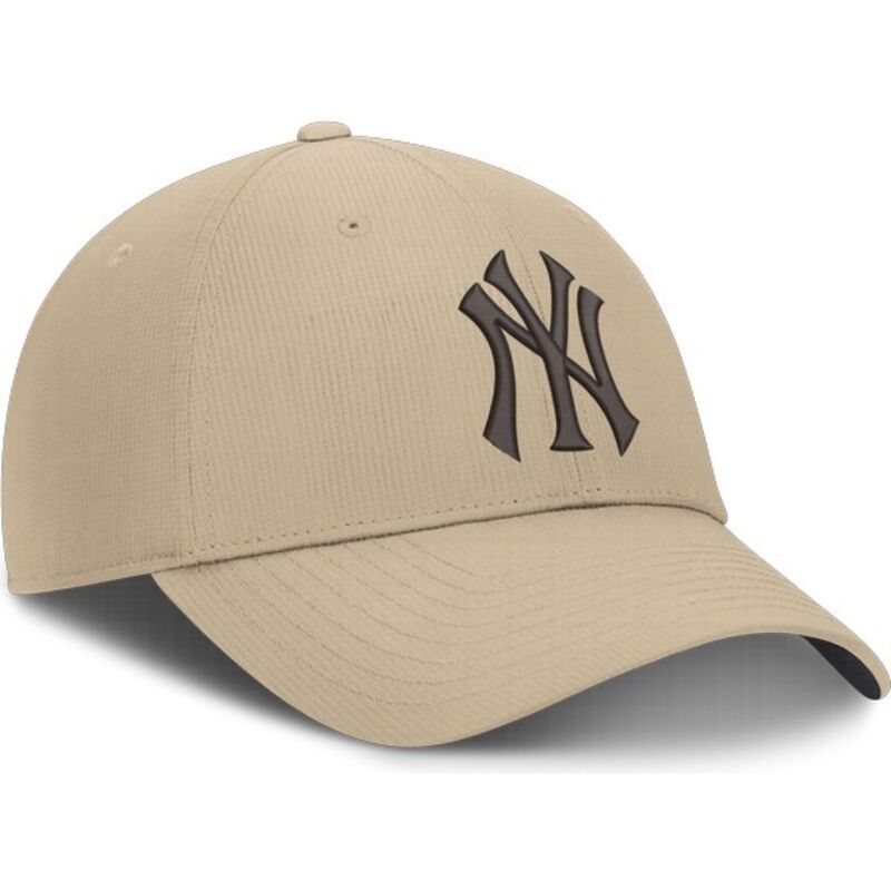 bone-curvo-bege-ajustavel-com-logo-castanho-club-structured-uv-poly-ripstop-da-new-york-yankees-mlb-da-nike bone-curvo-bege-ajustavel-com-logo-castanho-club-structured-uv-poly-ripstop-da-new-york-yankees-mlb-da-nike