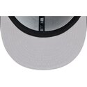 bone-plano-preto-justo-com-logo-cinza-59fifty-side-script-da-new-york-yankees-mlb-da-new-era