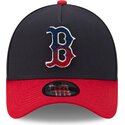 bone-curvo-azul-marinho-e-vermelho-snapback-9forty-a-frame-na-lifestyle-f1-da-boston-red-sox-mlb-da-new-era